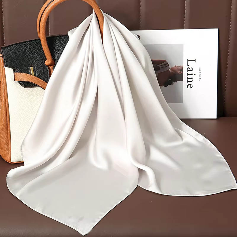 Luxe Effen Kleur Zijden Vierka - Scarf Silk Square recensie en prijs