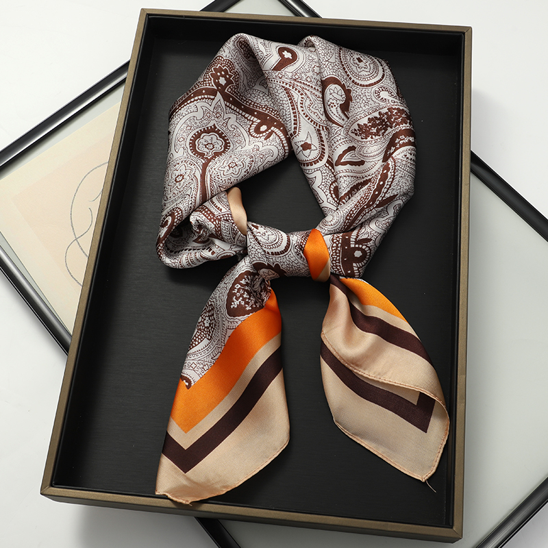 Luxe Lente Zijden Sjaal Vrouwe - Scarf Silk Square recensie en prijs